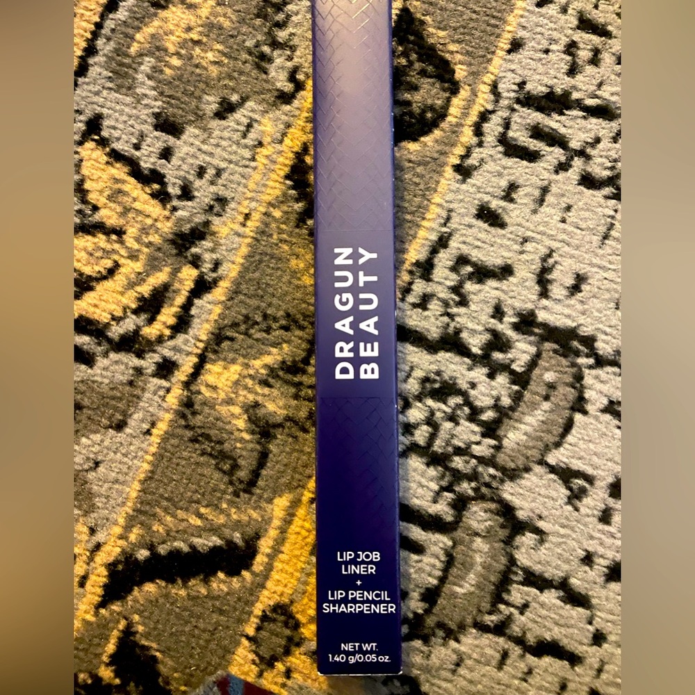 Dragun Beauty Lip Liner and Sharpener Combo NWT